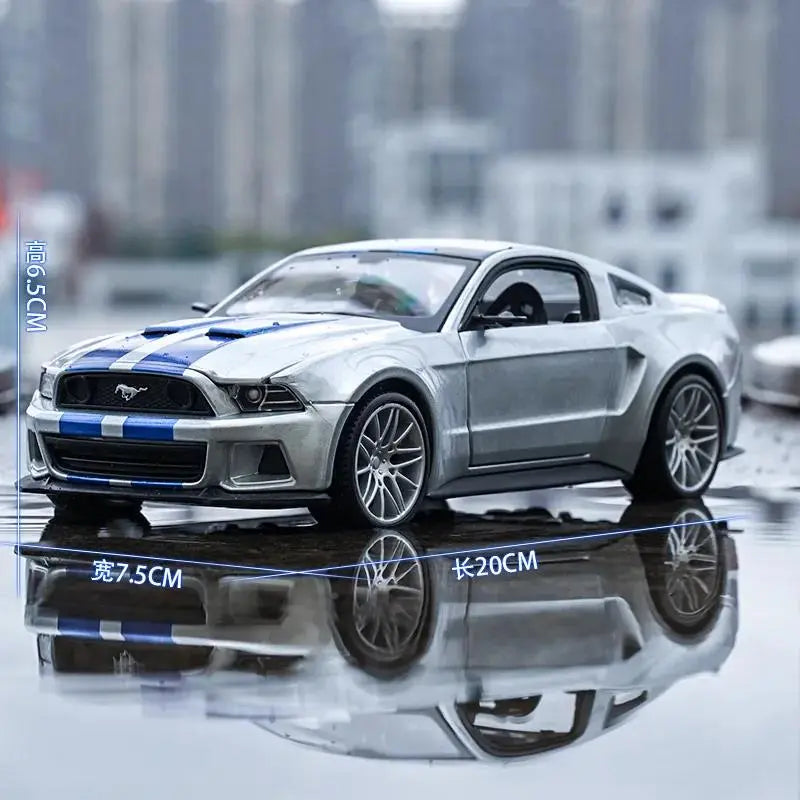 2014 Ford Mustang Street Racer Silver White Green